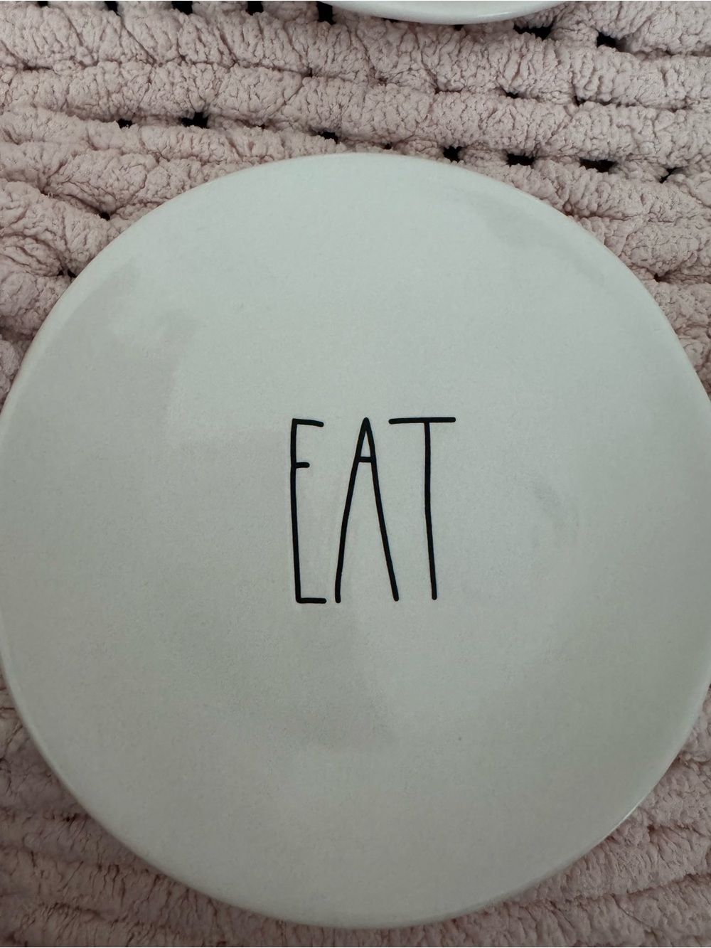 Rae Dunn set of 4 EAT salad plates - Picture 3 of 7